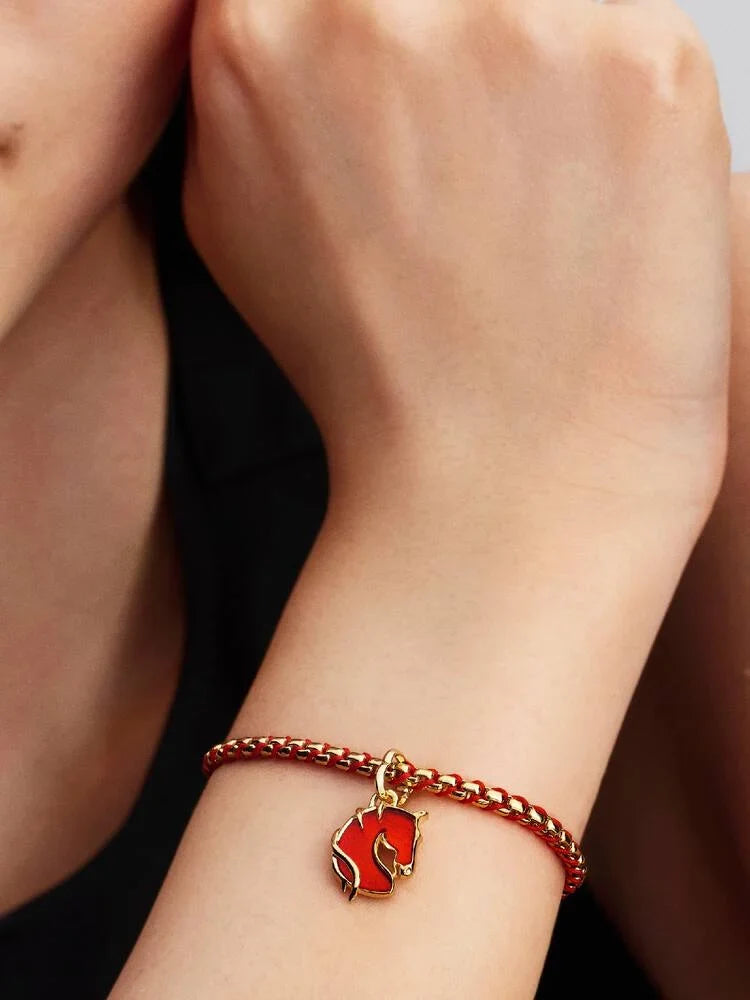 Rotes Feuerpferd Murano-Glas Charm-Anhänger 14 Karat Vergoldung