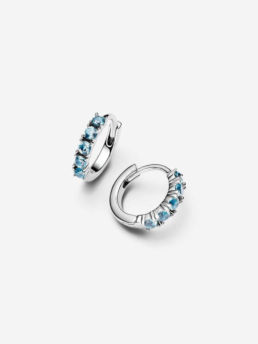 Hellblaue Huggie Ohrringe Sterling-Silber Hauptbild