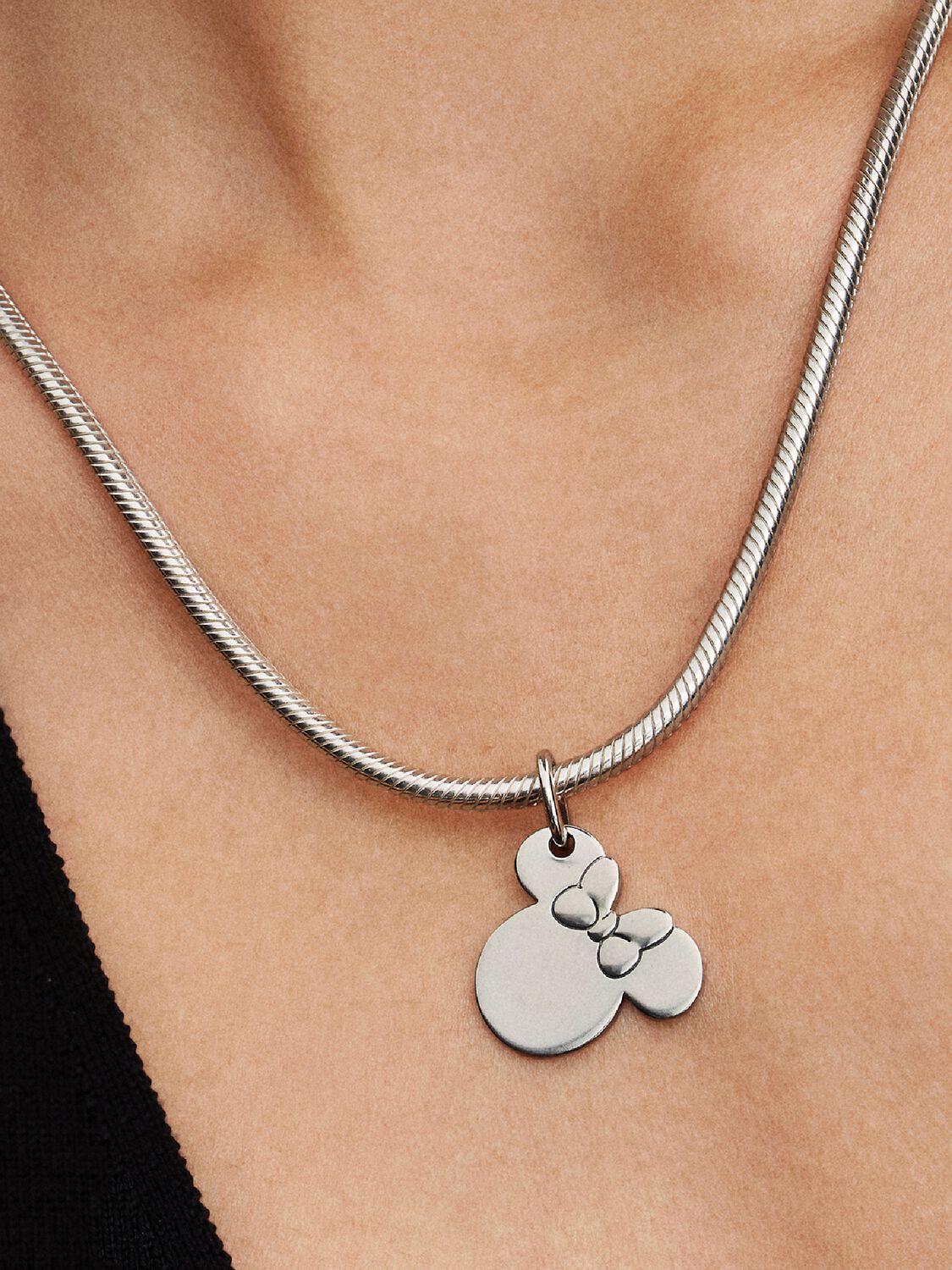 Minnie Maus Gravierbarer Charm-Anhänger Sterling-Silber Zweitbild
