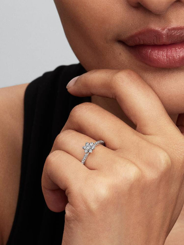 Funkelnde Blume Ring Sterling-Silber
