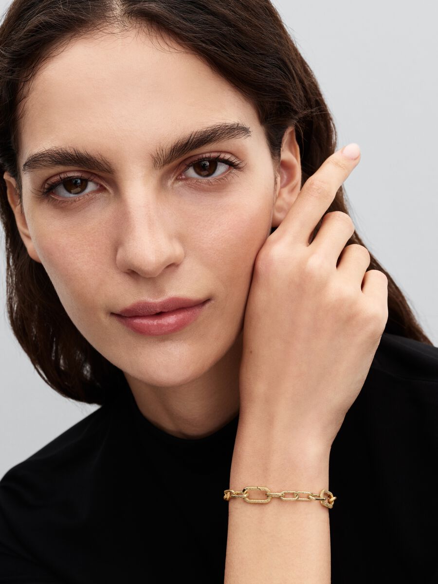 Kettenarmband mit kleinen Kettengliedern 14 Karat Vergoldung