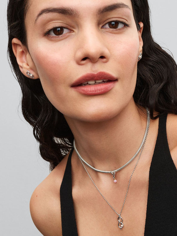 Unendlichkeitsknoten Ohrstecker Sterling-Silber