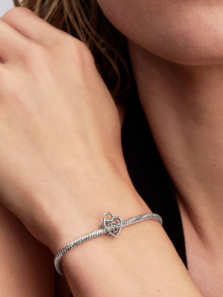 Offen gearbeitetes Herz Vorhängeschloss Charm Sterling-Silber Zweitbild